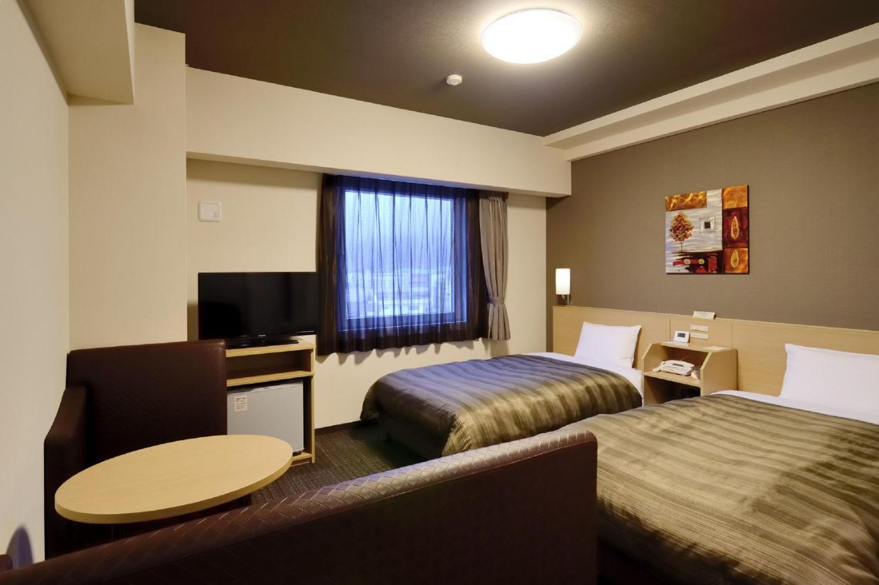 Hotel Route-Inn Tsuyama Ekimae Экстерьер фото
